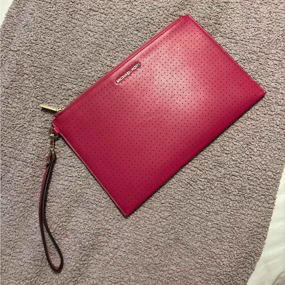 Michael Kors Clutch